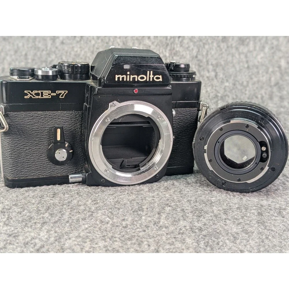 Minolta XE-7 35mm SLR Film Camera MD Rokkor-X 50mm f/1.7 VTG Japan Parts READ